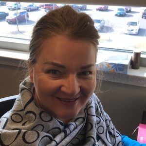 Meet your Posher, Teresa